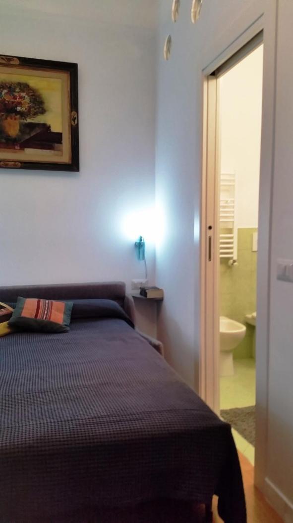 Alloggio Turistico Via Dei Faggi - Room Rome Bagian luar foto